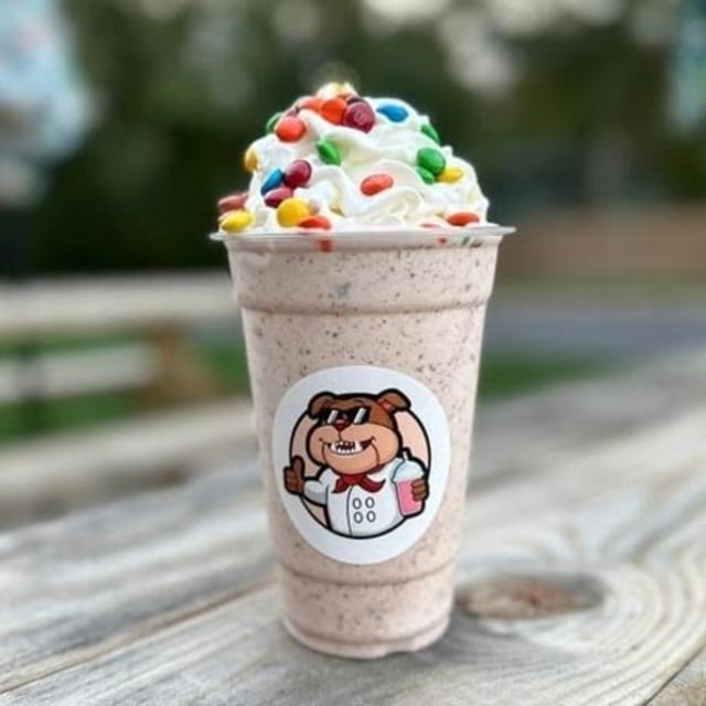 M&M Shake.